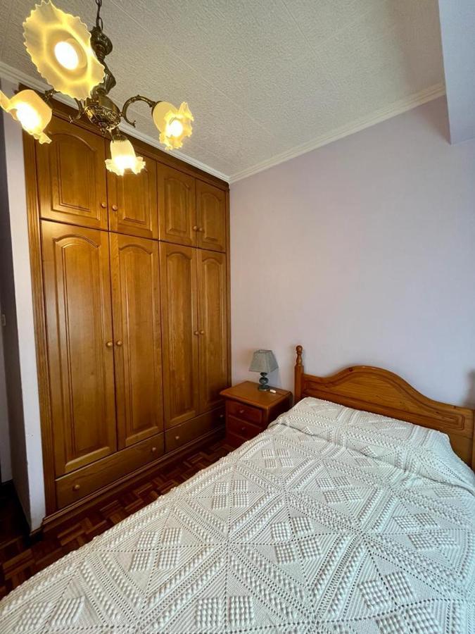 Piso En Pleno Centro De Mino Derecha Apartamento Exterior foto